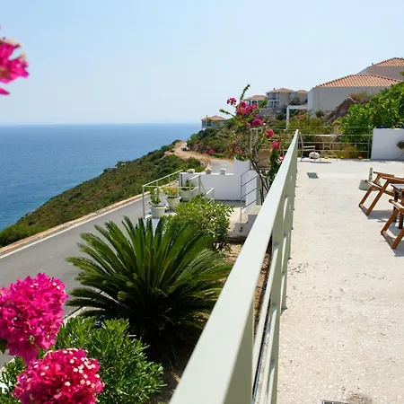 Prázdninový dům Nefeles *