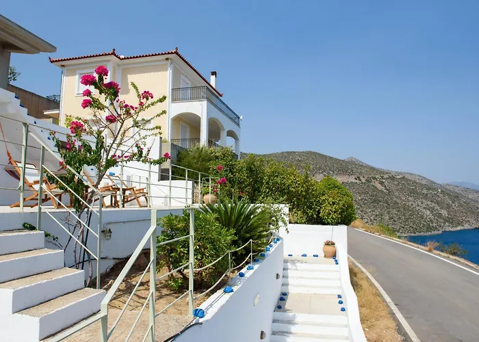 Nefeles * Arkadiko Chorio