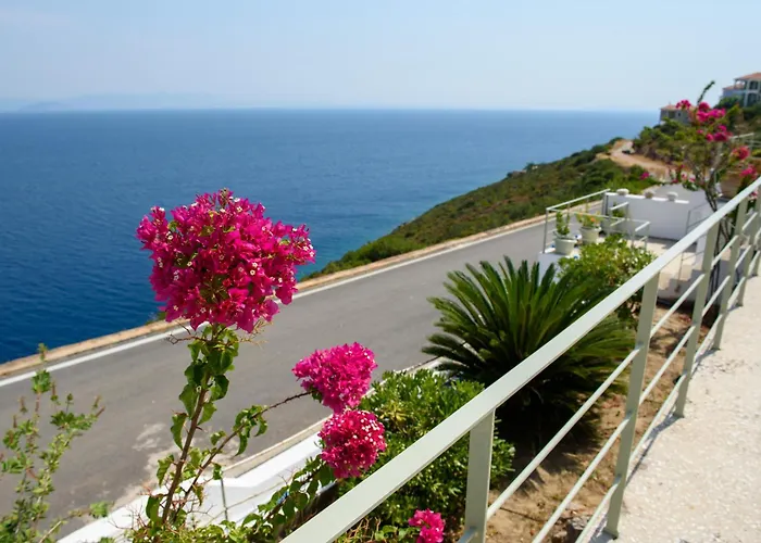 Nefeles Casa de Férias